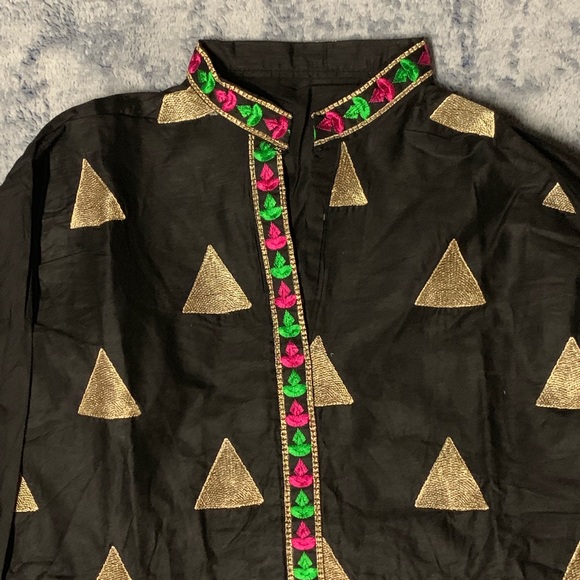 Kurti - Picture 4 of 4